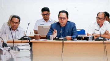 Komisi II DPRD Loteng Terima Hearing FSPPEK