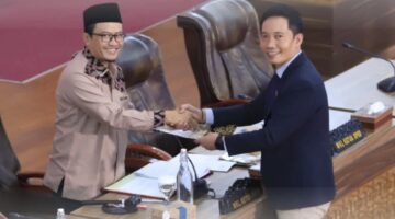 DPRD Lombok Tengah Gelar Sidang Paripurna Agenda Pandangan Fraksi terhadap Nota Keuangan dan Ranperda Perubahan Anggaran 2025