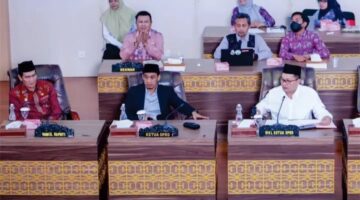 DPRD Lombok Tengah Gelar Paripurna Lanjutan,Tiga Ranperda Strategis Masuki Tahap Pembahasan Mendalam