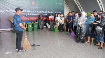 Poltekpar Lombok Luncurkan Gerakan Wisata dan Toilet Bersih